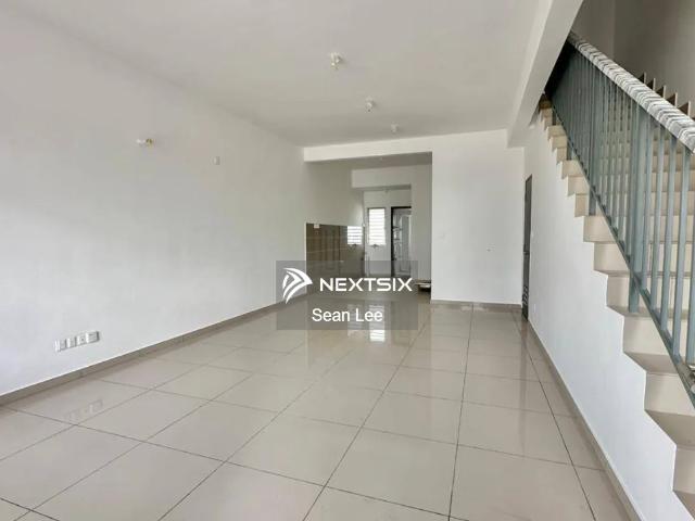 Residential House for sale in Bandar Johor Bahru, Johor