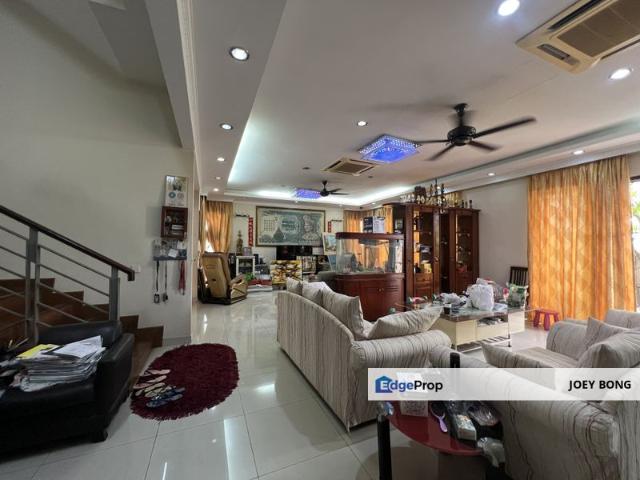 House for sale in Country Heights Damansara, Kuala Lumpur