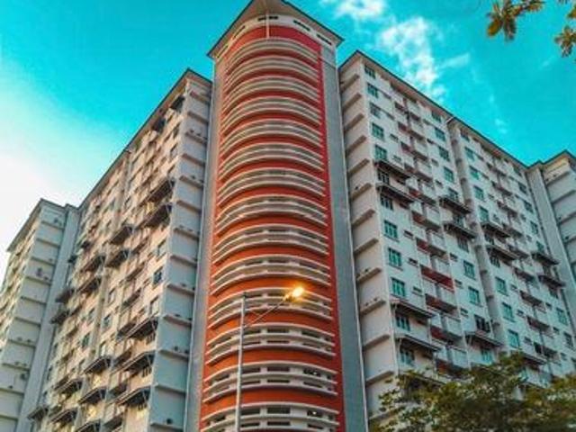 Apartment for sale in Barat Daya, George Town