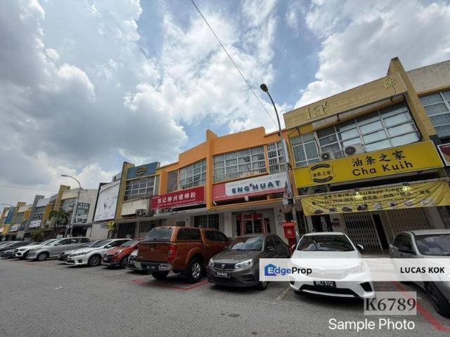 Shop for sale in Bandar Bukit Tinggi 1, Bandaraya Klang