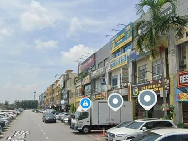 Shop for sale in Bandar Bukit Tinggi 1, Bandaraya Klang