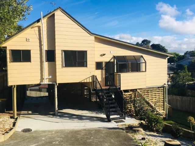 House for rent in Bayview, Kaipātiki