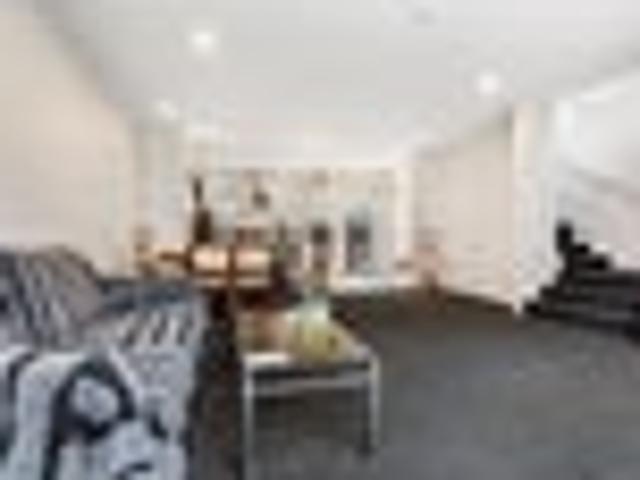 Townhouse for rent in Wairau Valley, Oroua County