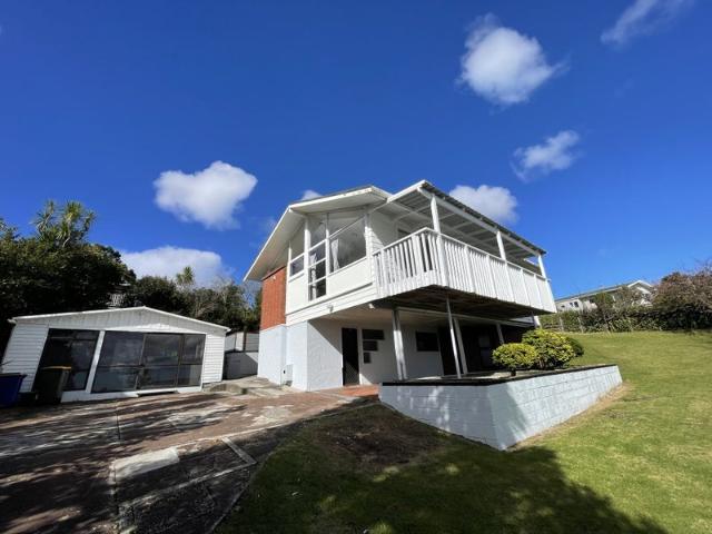 House for rent in Wairau Valley