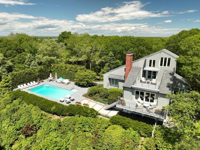 House for sale in Shelter Island