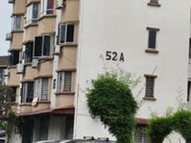 Apartment for sale in Petaling, Damansara Damai