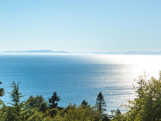 Apartment for rent in White Rock, British Columbia