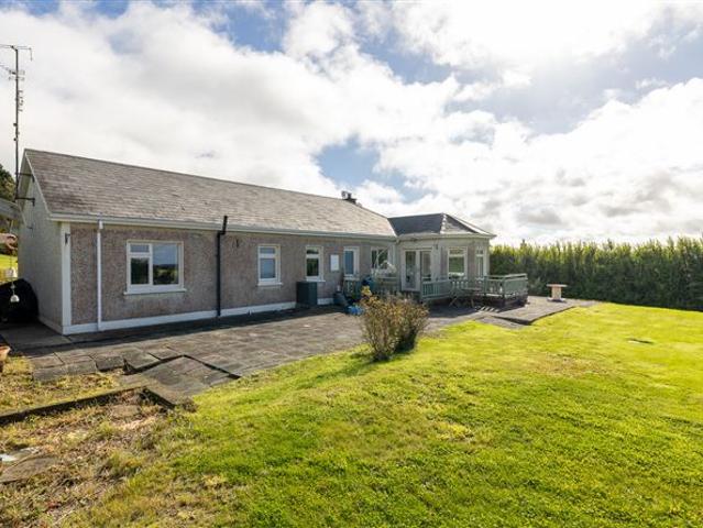 Detached House for sale in Loch Garman, North Tipperary