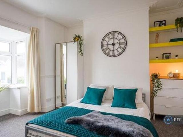 House for rent in Lyons, Greater London