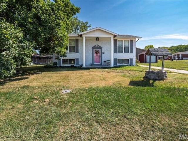 House for sale in Arnold, Missouri
