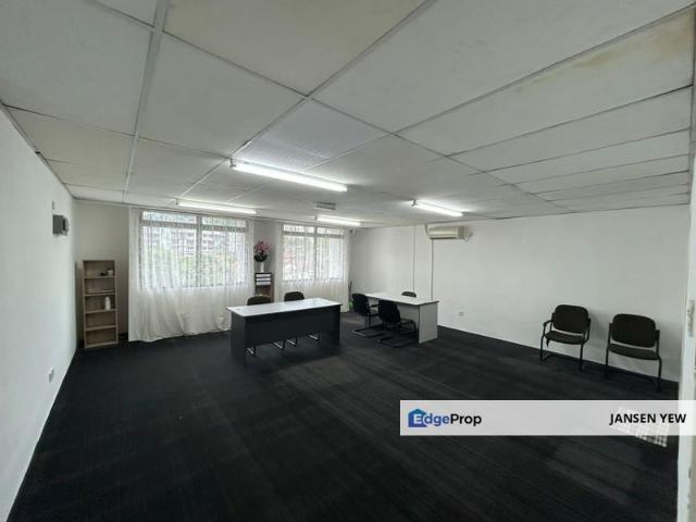 Shop for rent in Georgetown, Penang