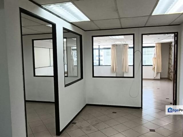 Shop for rent in Fettes Park, George Town