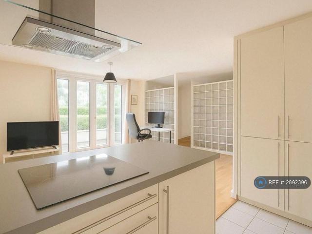 Apartment for rent in Hammersmith, Greater London