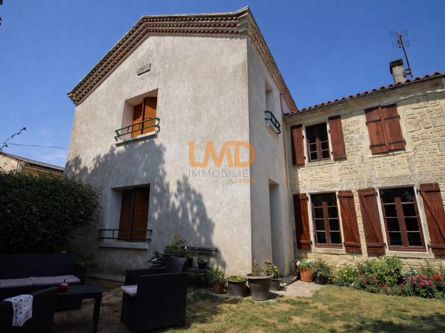 Maison vente à Bazauges, Charente-Maritime