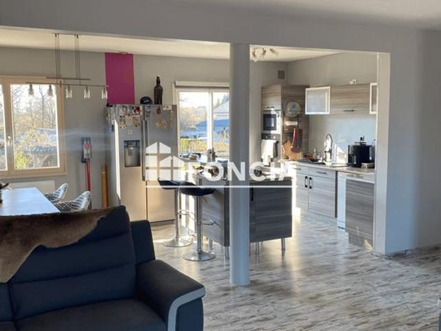 Maison vente à La Flèche, Cré