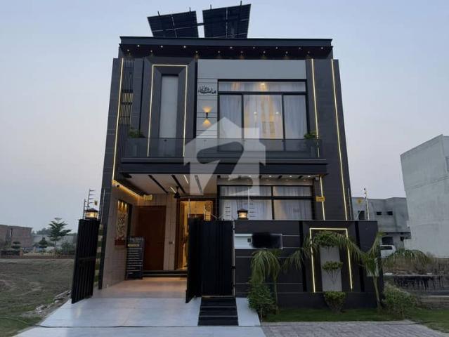 House for sale in لاہور, لاہور ڈویژن