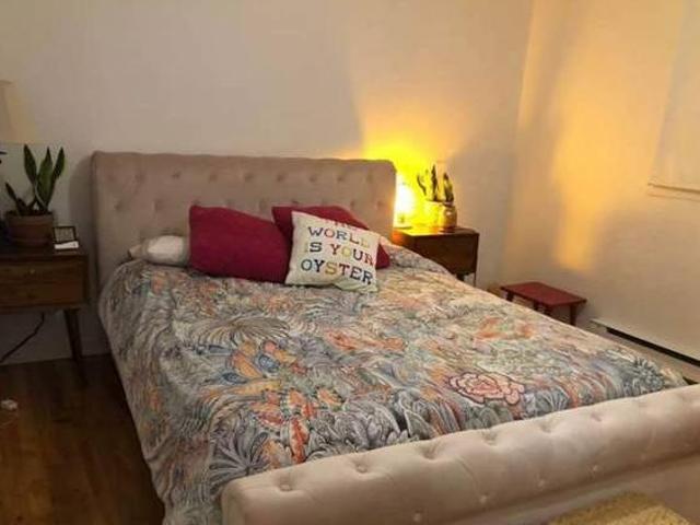 House for rent in Laval