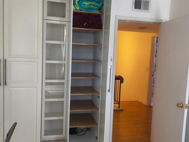 Room for rent in Northridge West Neighborhood Council District, Canoga Park