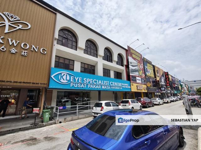 Shop for rent in Kajang, Langat