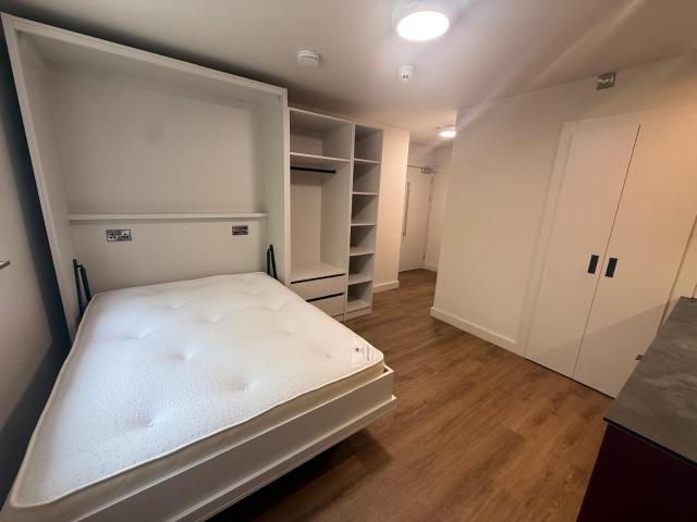 Studio for rent in Little Chester, East Midlands