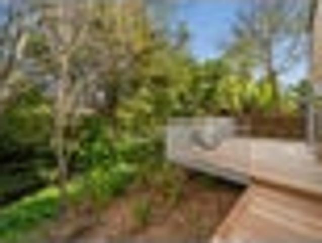 Townhouse for sale in Days Bay, Wellington