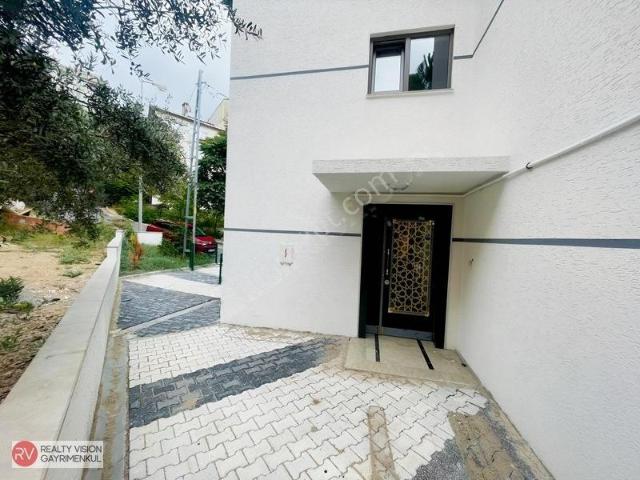 Gayrettepe Mahallesi, Beşiktaş içerisinde kiralık mülk