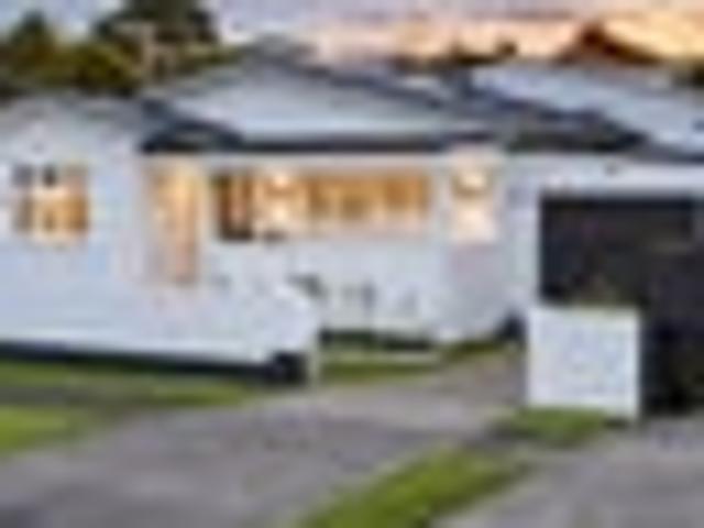 House for sale in Balmoral, Oroua County