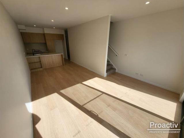 Townhouse for rent in Camerons Creek, Victoria