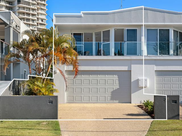Villa for sale in Fernbrook, Queensland