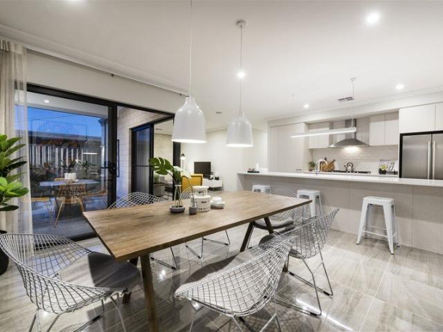 Cottage for sale in Baldivis, Western Australia