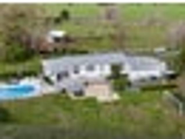 House for sale in Gordonton
