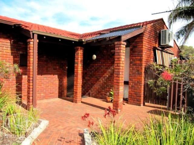 Villa for rent in Ferndale, Western Australia