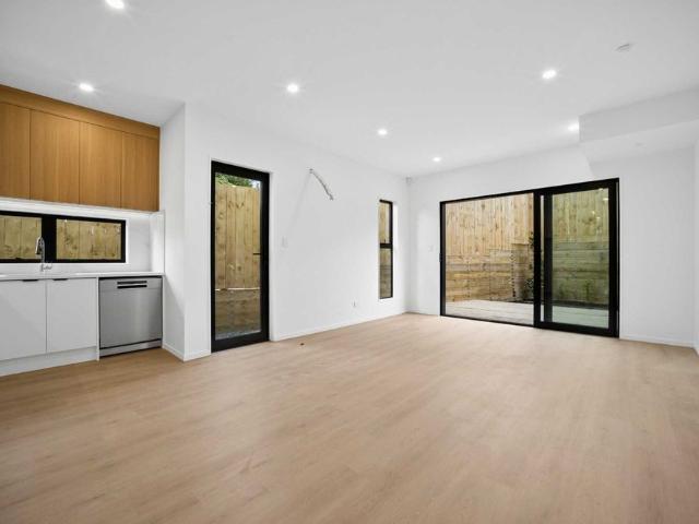 Townhouse for rent in Aotea Arts Quarter, Auckland