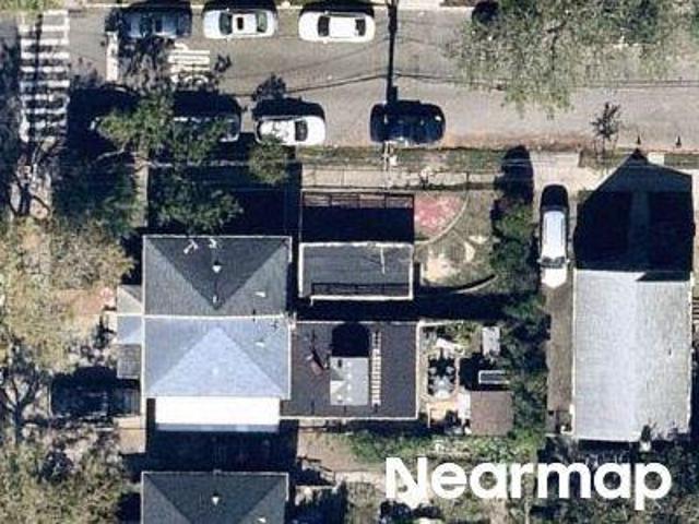 House for sale in Queens, Arverne