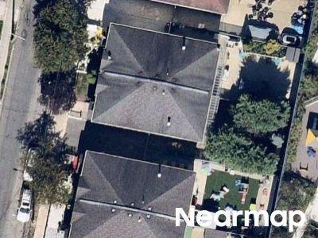 House for sale in Queens, Arverne