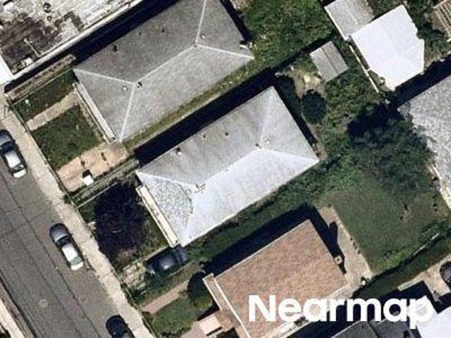 House for sale in Queens, Arverne