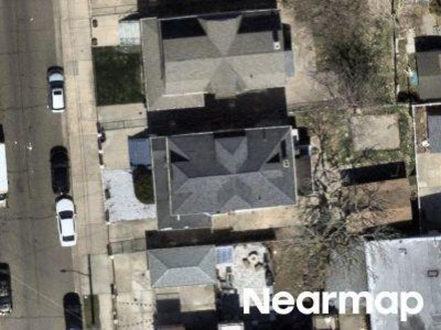 House for sale in Queens, Arverne