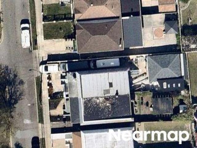 House for sale in Queens, Arverne