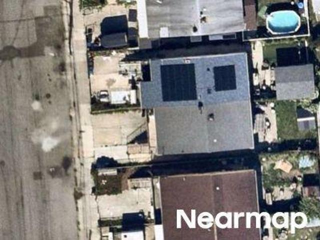 House for sale in Queens, Arverne
