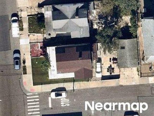 House for sale in Queens, Arverne