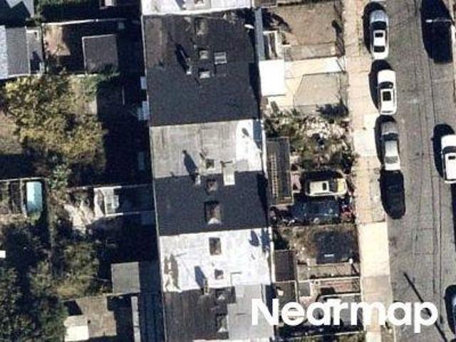 House for sale in Far Rockaway House for sale in Far Rockaway