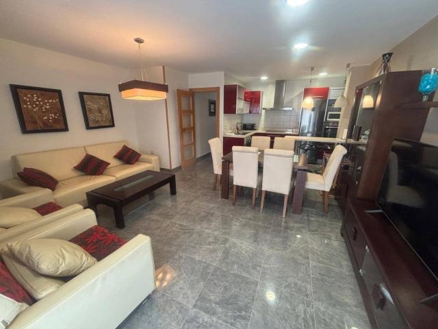 Apartamento en alquiler en Los Alcázares