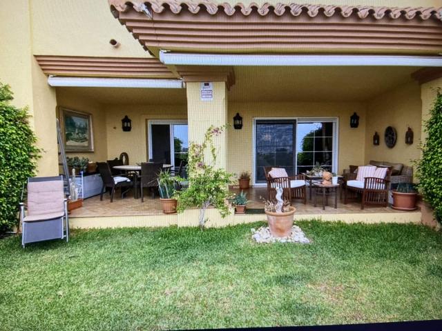 Apartamento en alquiler en Artola, Costa del Sol Occidental