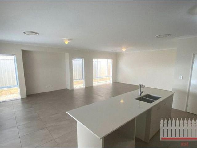 House for rent in Yanchep, Western Australia