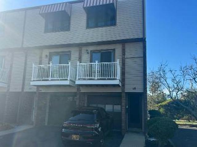 Condo for sale in Monmouth, New Jersey