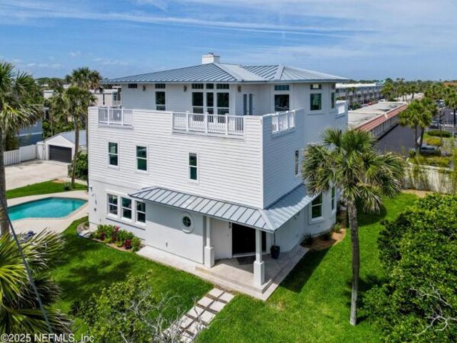 House for sale in Atlantic Beach