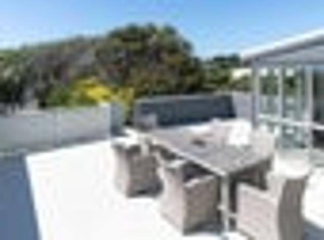 House for sale in Peka Peka, Wellington