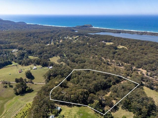 House for sale in Stuarts Point, New South Wales