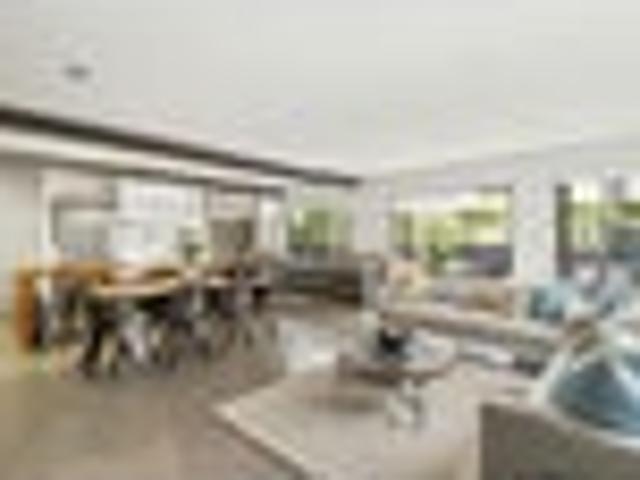 House for sale in Narrow Neck