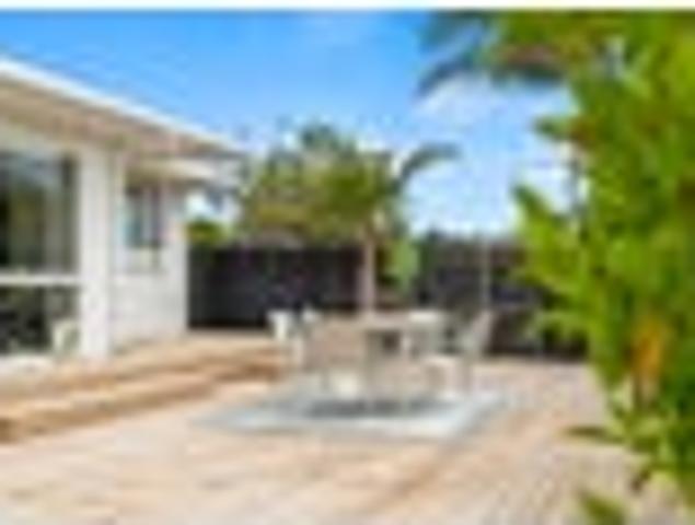 House for sale in Arataki, Bayfair